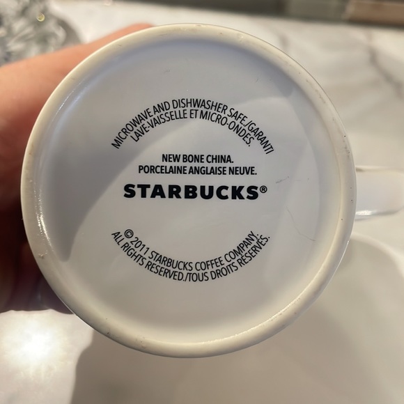 Starbucks mug - Picture 4 of 4